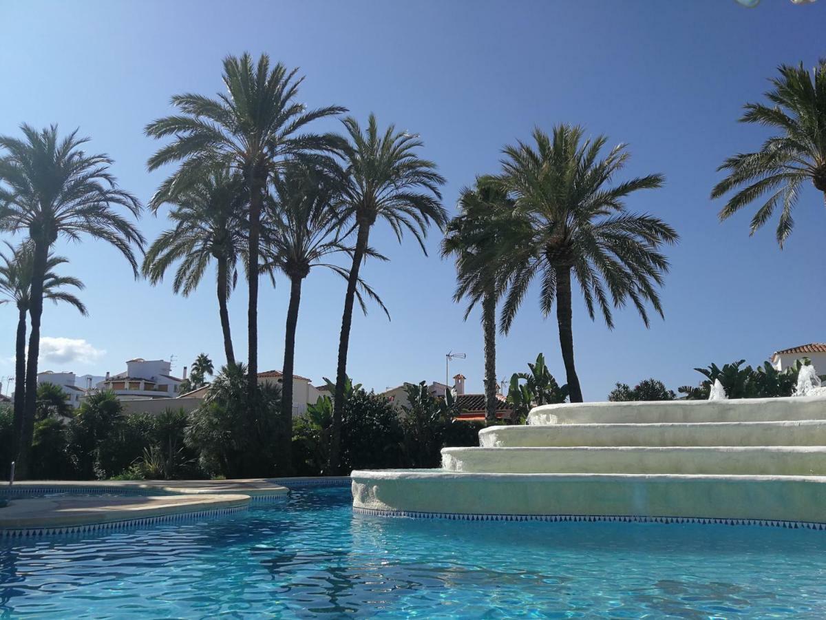Estudio Con Piscina, Playa Y Wifi Denia Exteriör bild